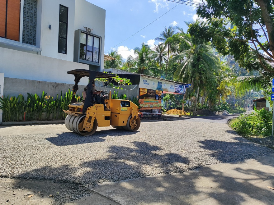 Peningkatan Infrastruktur Jalan Tanjakan Heras